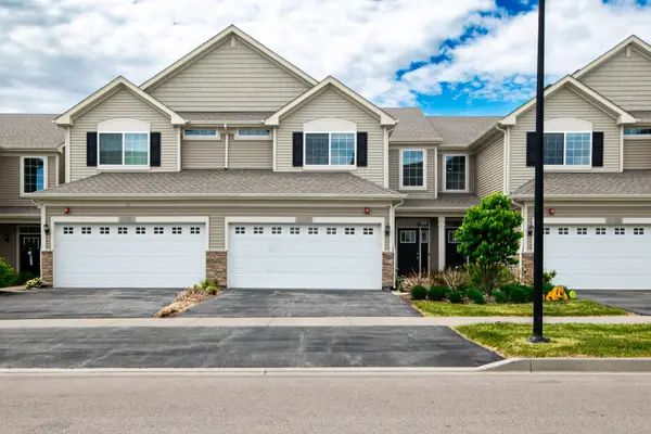 2049 Stuttle Road, Batavia, IL 60510