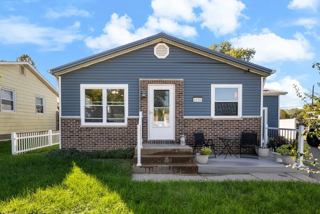 2130 N Fairmount Street, Davenport, IA 52804 - #1