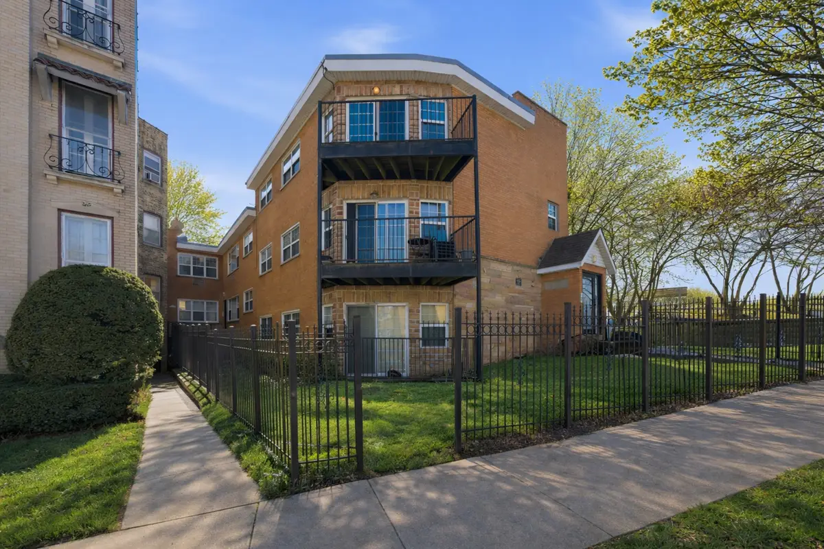 1937 W Pratt Boulevard #2N, Chicago, IL 60626 - #1