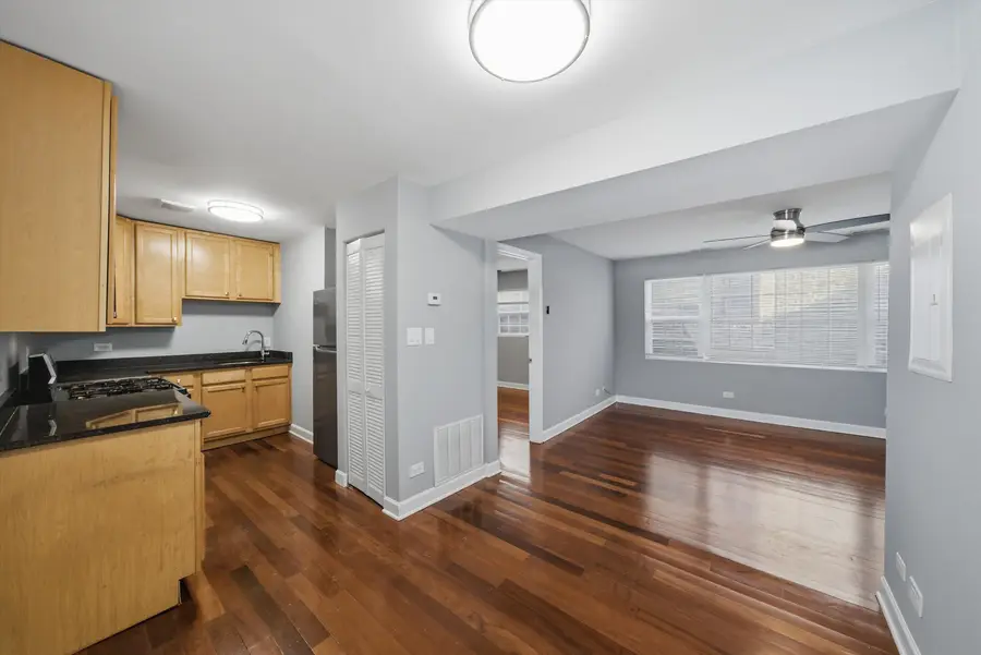 1937 W Pratt Boulevard #2N, Chicago, IL 60626 - #2