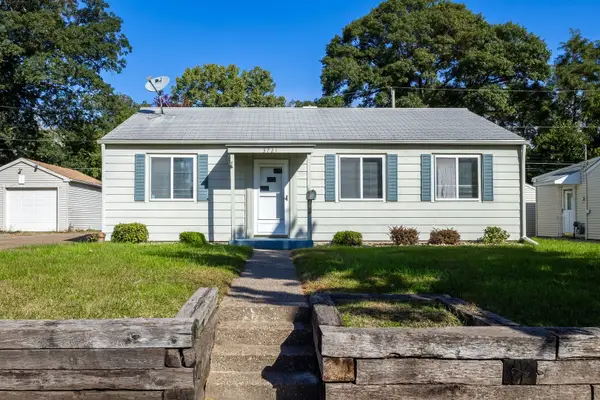 3721 13th Avenue, Moline, IL 61265