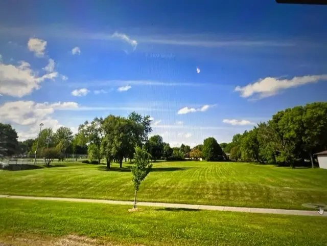 900 N Wolf Road, Mount Prospect, IL 60056 - #1