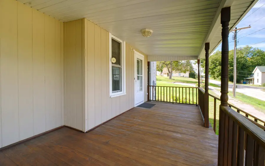 303 N Church Street, Albany, IL 61230 - #3
