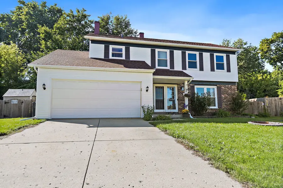 14 Woodridge Lane, Streamwood, IL 60107 - #3
