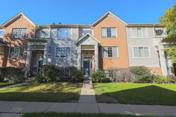 736 Hanbury Drive, Des Plaines, IL 60016