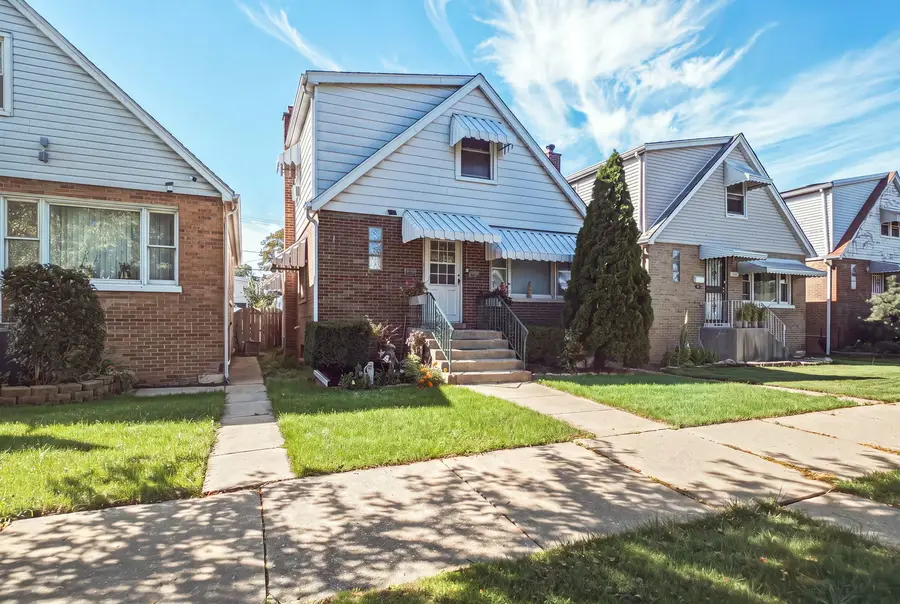 4406 S Homan Avenue, Chicago, IL 60632 - #3