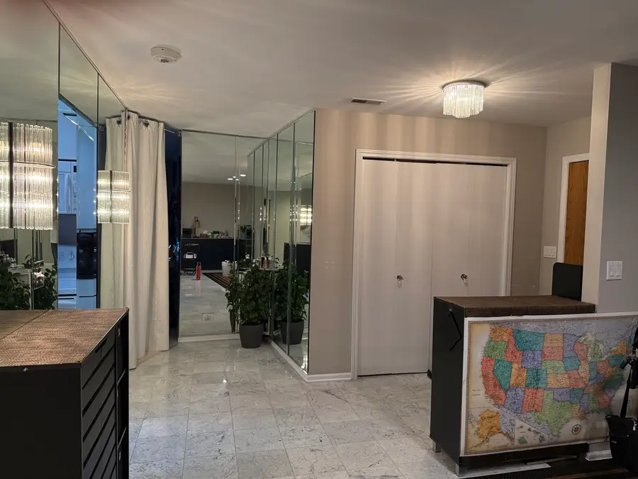 350 E Dundee Road #301, Buffalo Grove, IL 60089 - #2