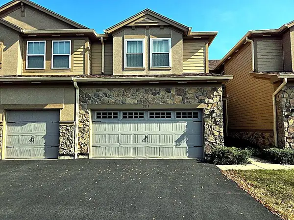 1819 Crenshaw Circle, Vernon Hills, IL 60061