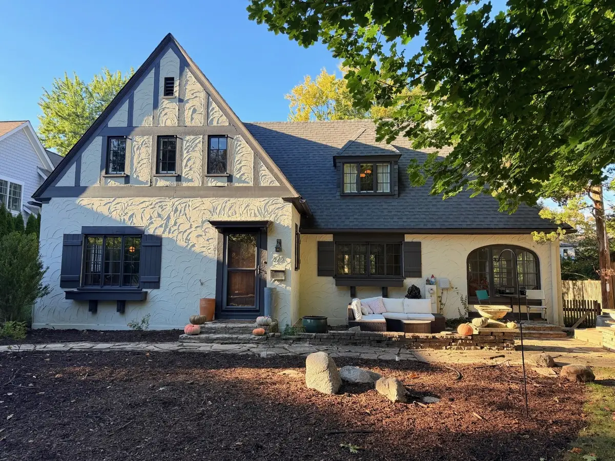 325 Oakland Drive, Highland Park, IL 60035 - #1