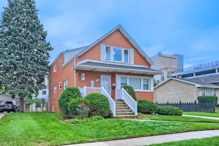9409 S Kolmar Avenue, Oak Lawn, IL 60453 - #2