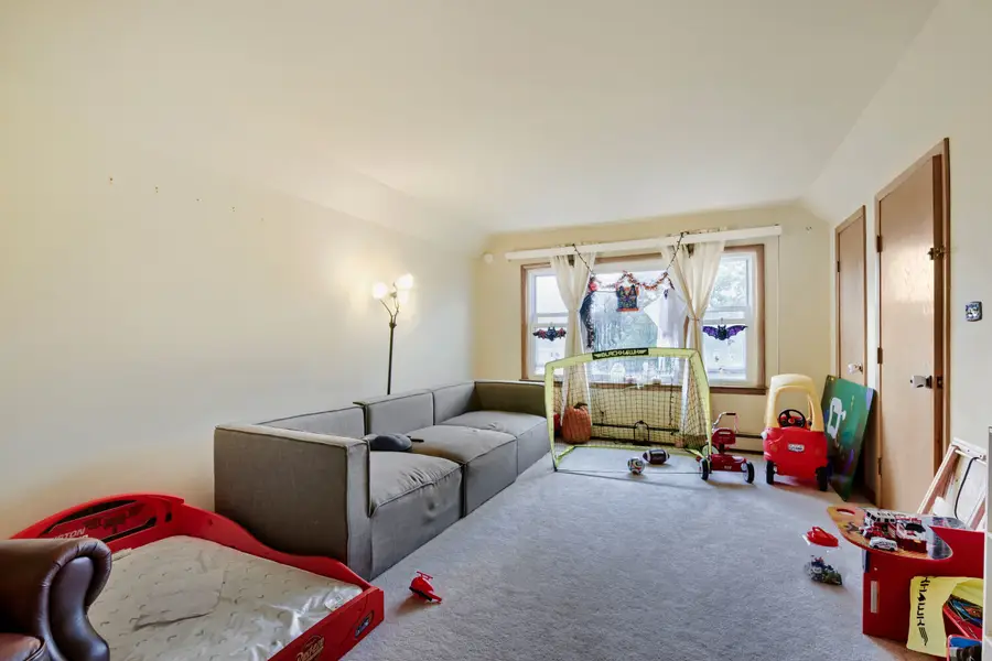 9409 S Kolmar Avenue, Oak Lawn, IL 60453 - #3