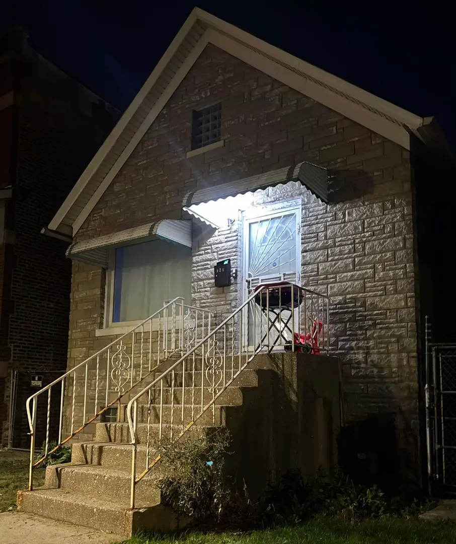 836 N Harding Avenue, Chicago, IL 60651 - #1