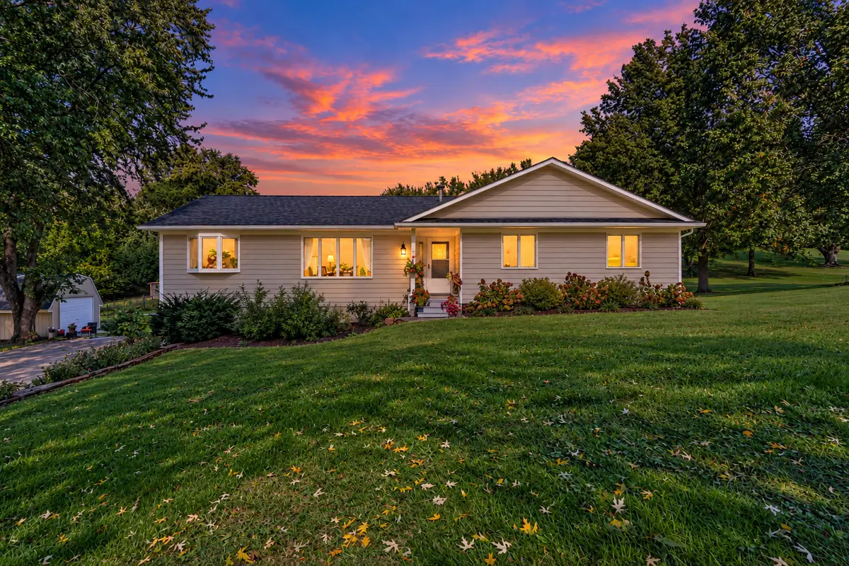 11 Brookside Court, Bettendorf, IA 52722 - #1