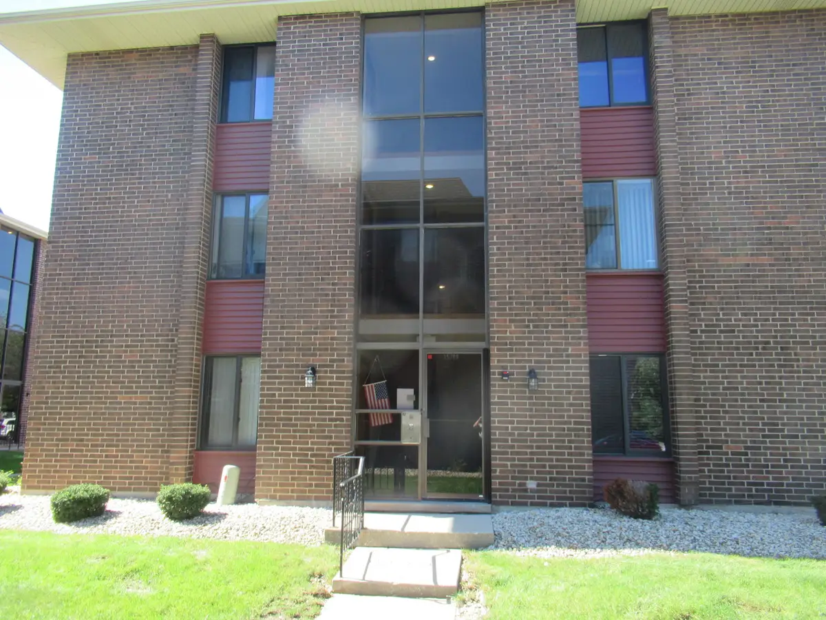 15700 Terrace Drive #1, Oak Forest, IL 60452 - #1