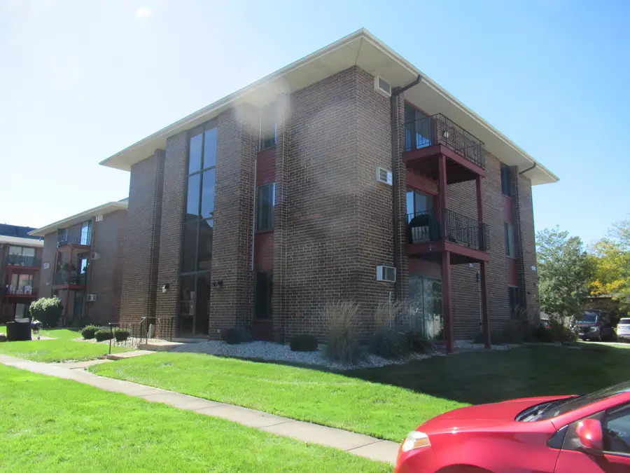 15700 Terrace Drive #1, Oak Forest, IL 60452 - #2