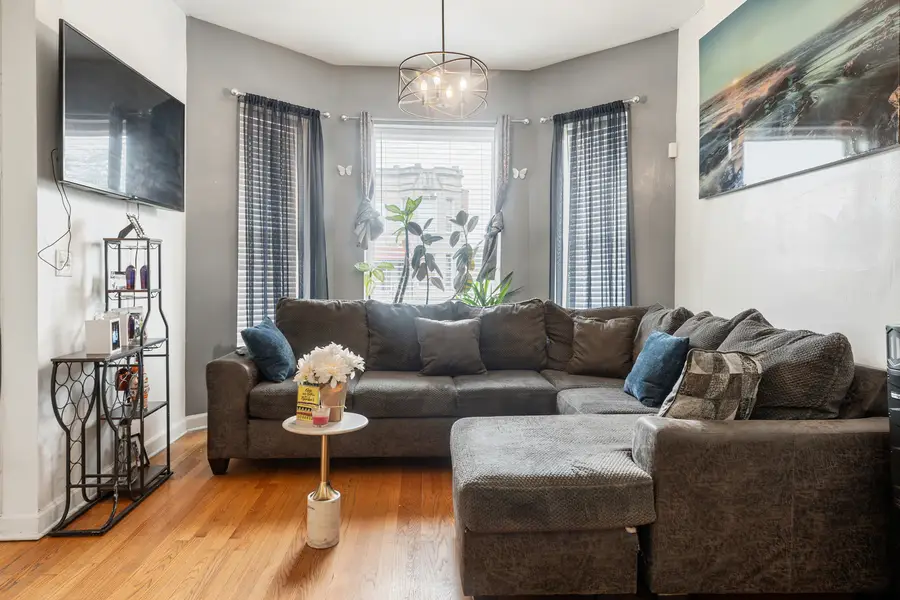 1428 S Sawyer Avenue, Chicago, IL 60623 - #3