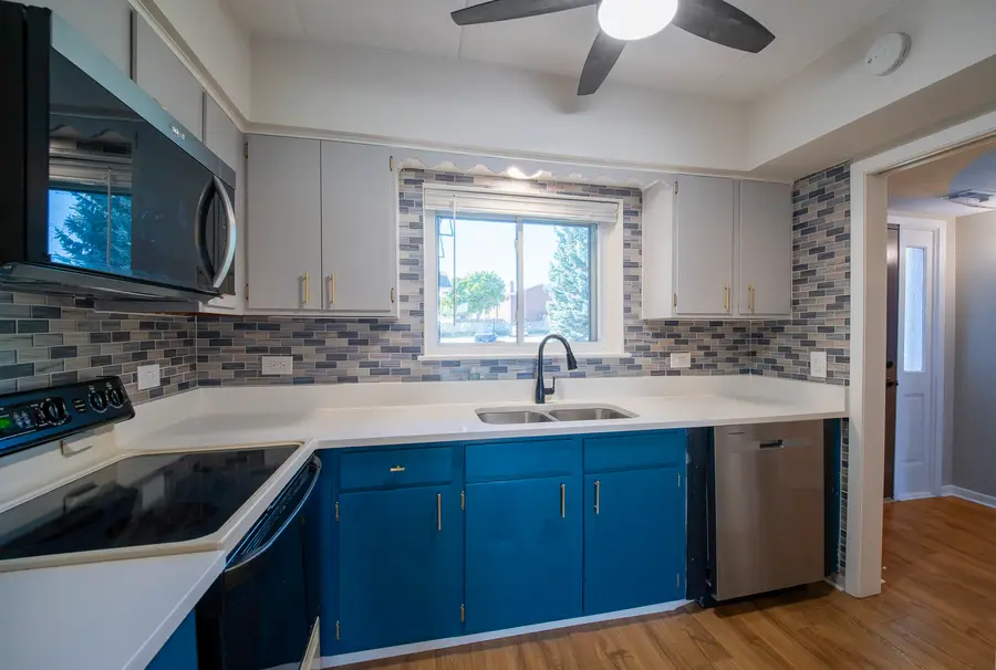 3N550 Crown Road #9, Elmhurst, IL 60126 - #3