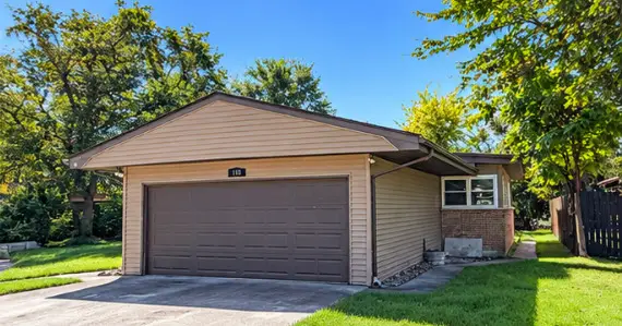 116 Elder Avenue, Chicago Heights, IL 60411
