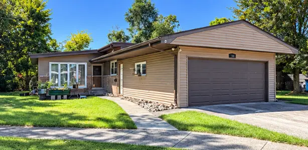 116 Elder Avenue, Chicago Heights, IL 60411 - #2