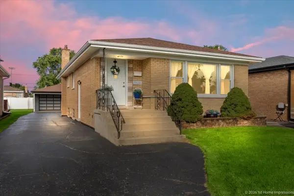 9120 S Clifton Park Avenue, Evergreen Park, IL 60805