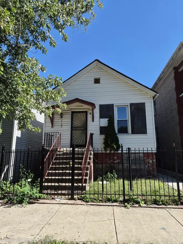 5247 S May Street, Chicago, IL 60609