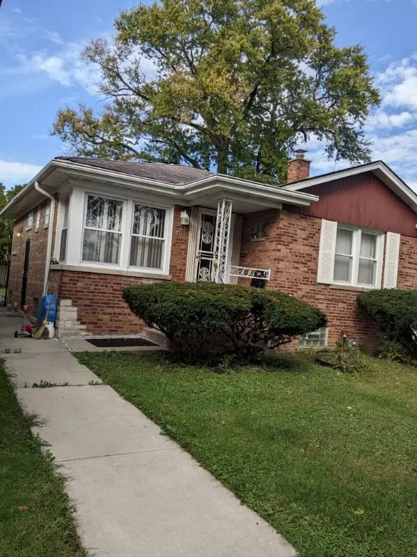 8520 S Laflin Street, Chicago, IL 60620 - #3