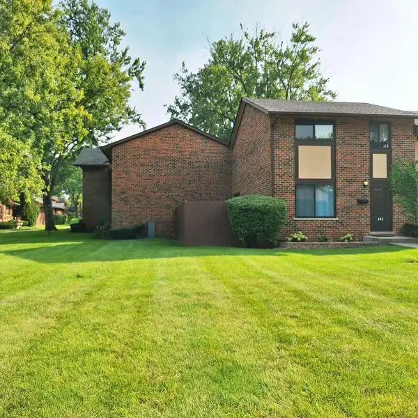 18W085 14th Street, Villa Park, IL 60181