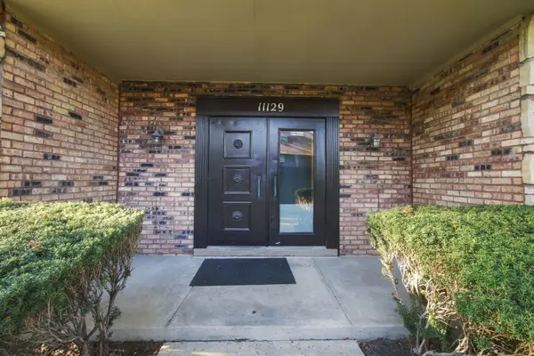 11129 Northwest Road #F, Palos Hills, IL 60465