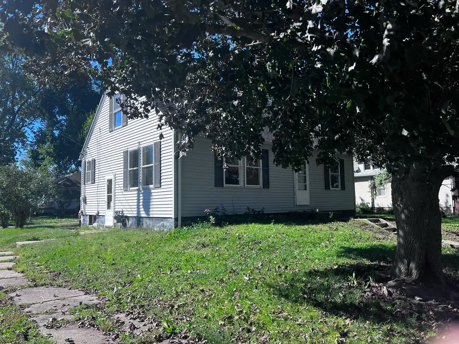 309 E Main Street, Buckley, IL 60918 - #2