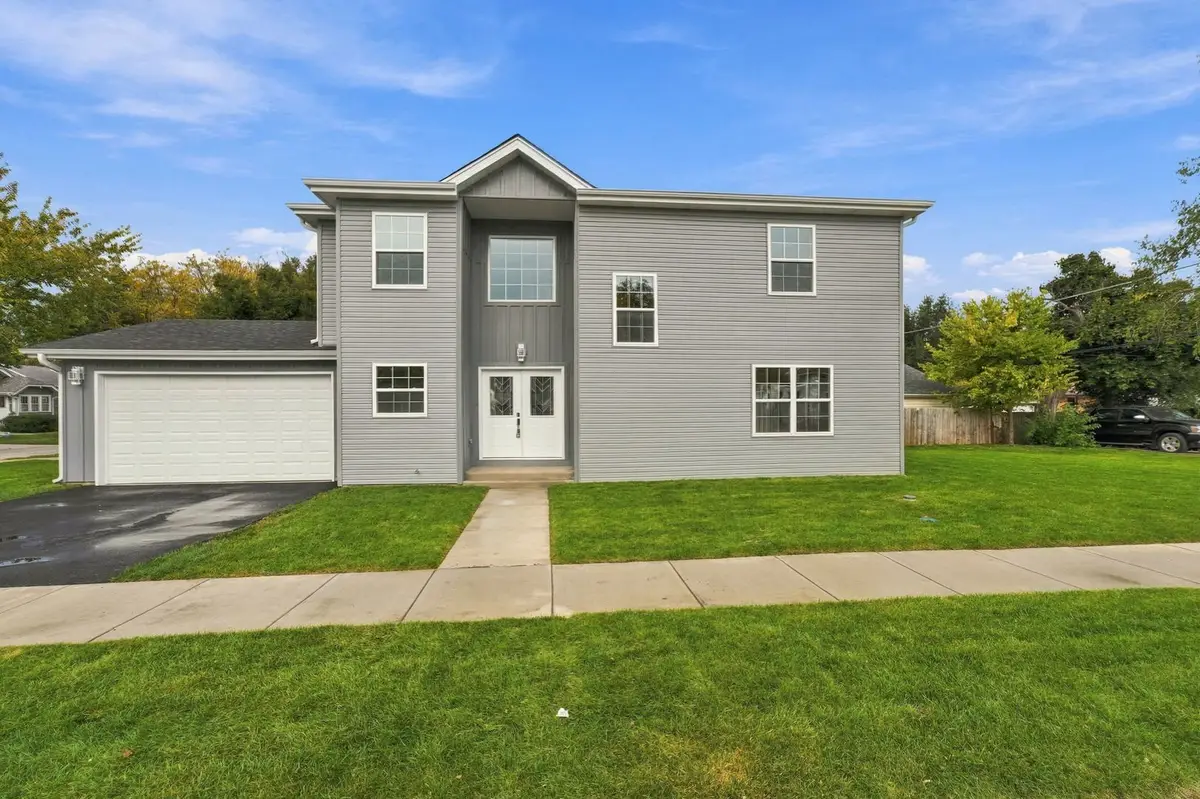 201 N Bierman Avenue, Villa Park, IL 60181 - #1