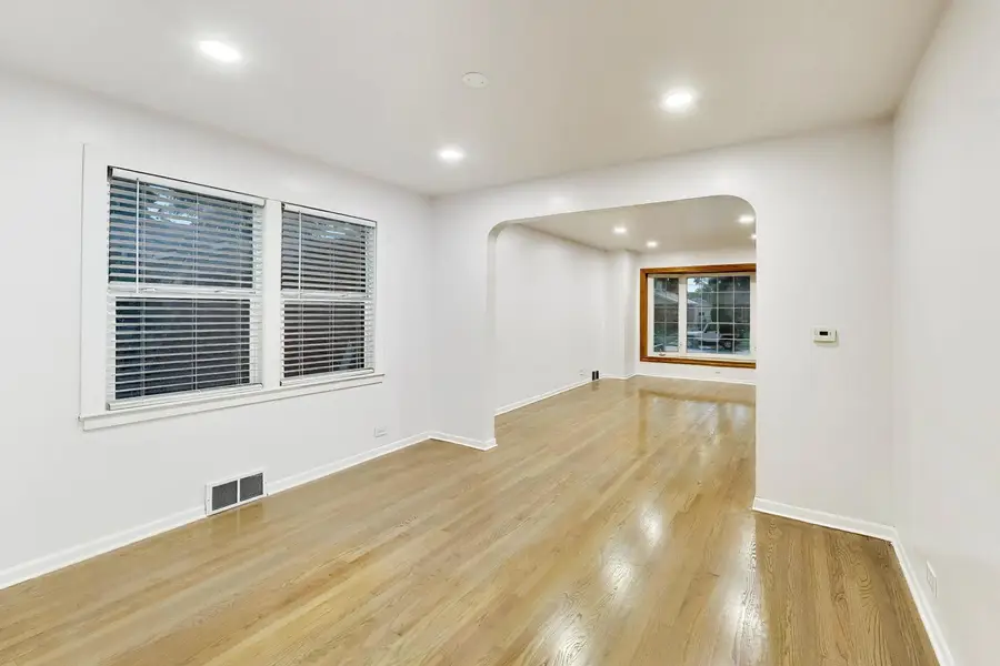 5142 Jarlath Avenue, Skokie, IL 60077 - #2