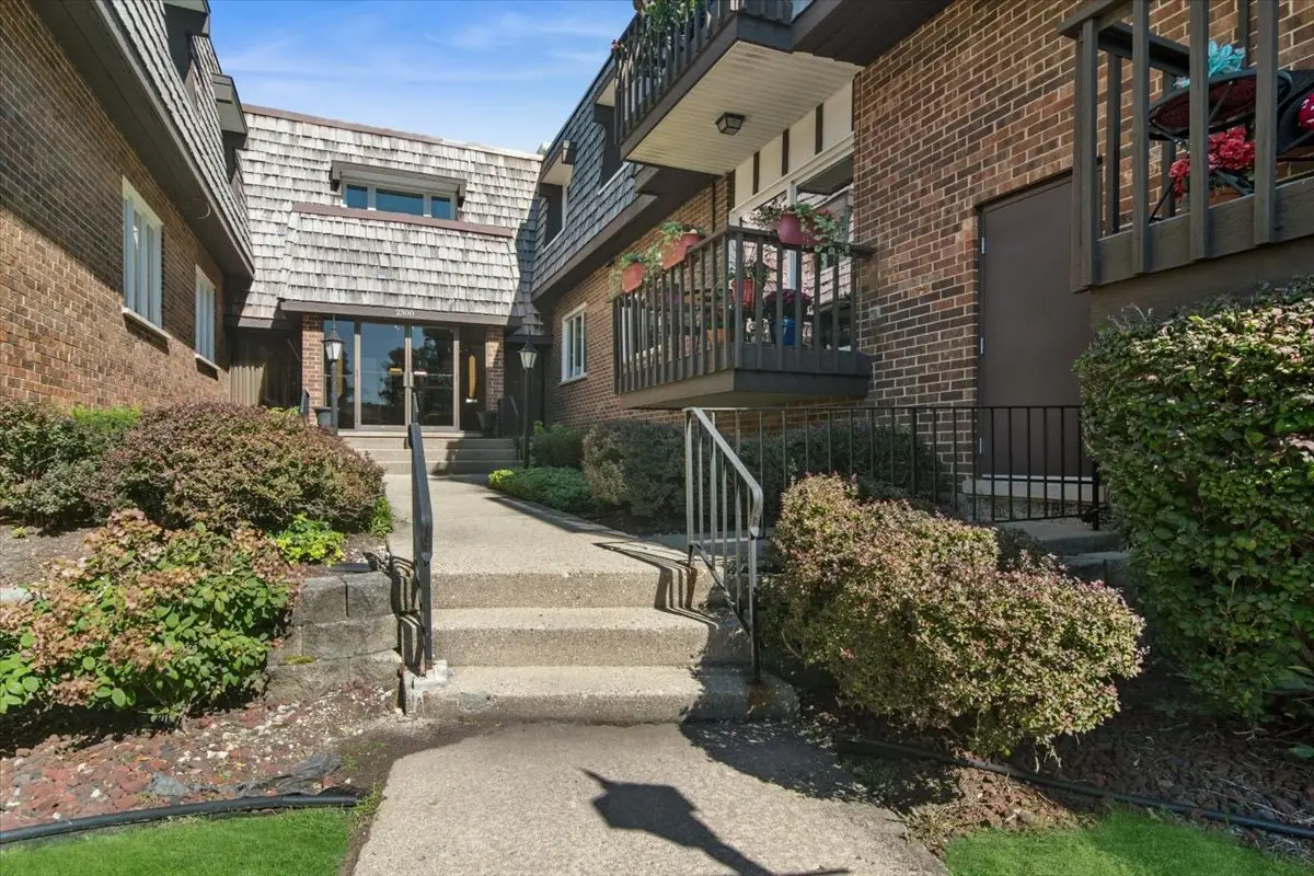 2300 W Talcott Road #2B1, Park Ridge, IL 60068 - #1