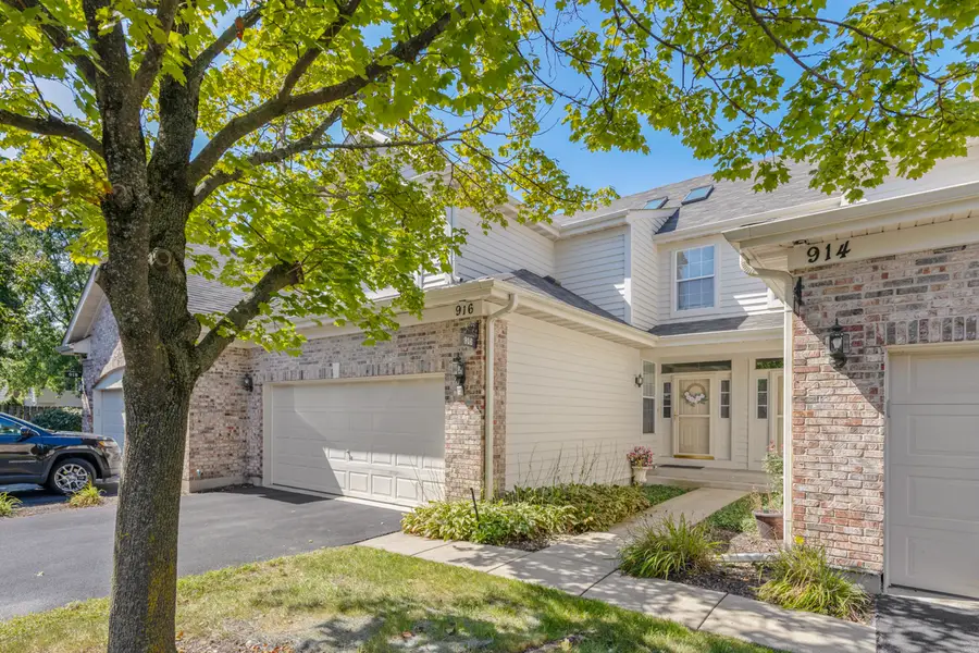916 Havenshire Court #916, Naperville, IL 60565 - #3