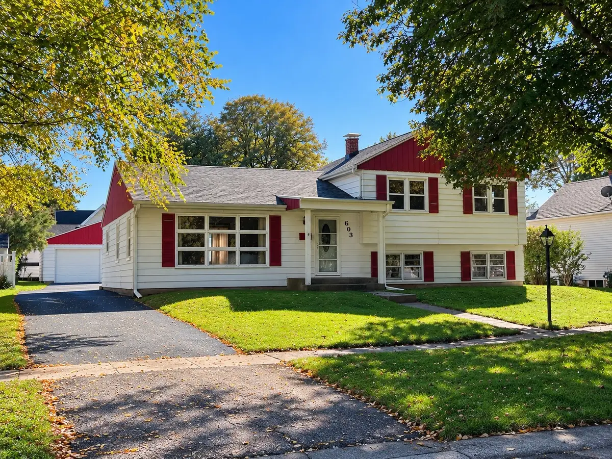 603 S 6th Street, Oregon, IL 61061 - #1