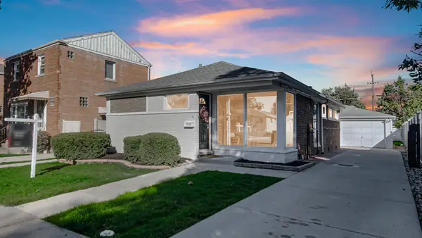 5237 S Natoma Avenue, Chicago, IL 60638