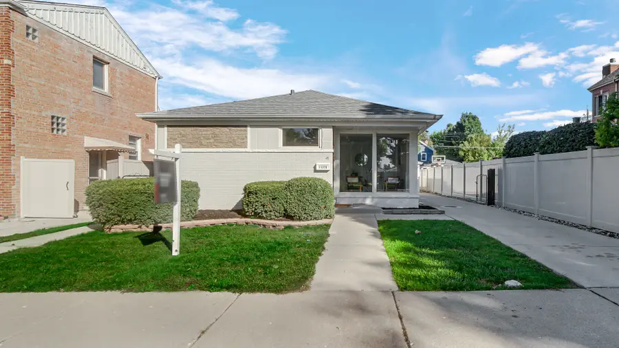 5237 S Natoma Avenue, Chicago, IL 60638 - #3