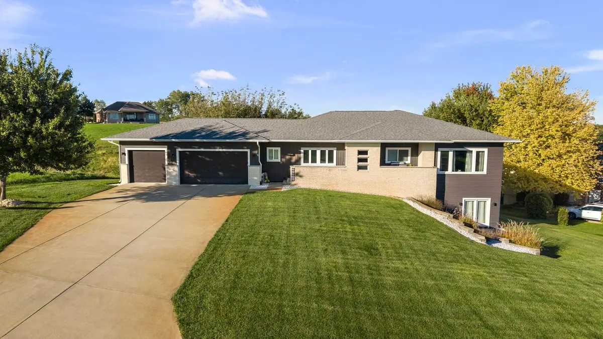 27086 238th Street, Le Claire, IA 52753 - #1