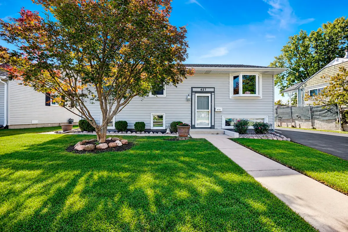427 E Fullerton Avenue, Glendale Heights, IL 60139 - #1
