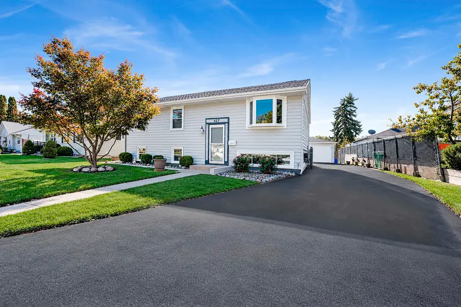 427 E Fullerton Avenue, Glendale Heights, IL 60139 - #2