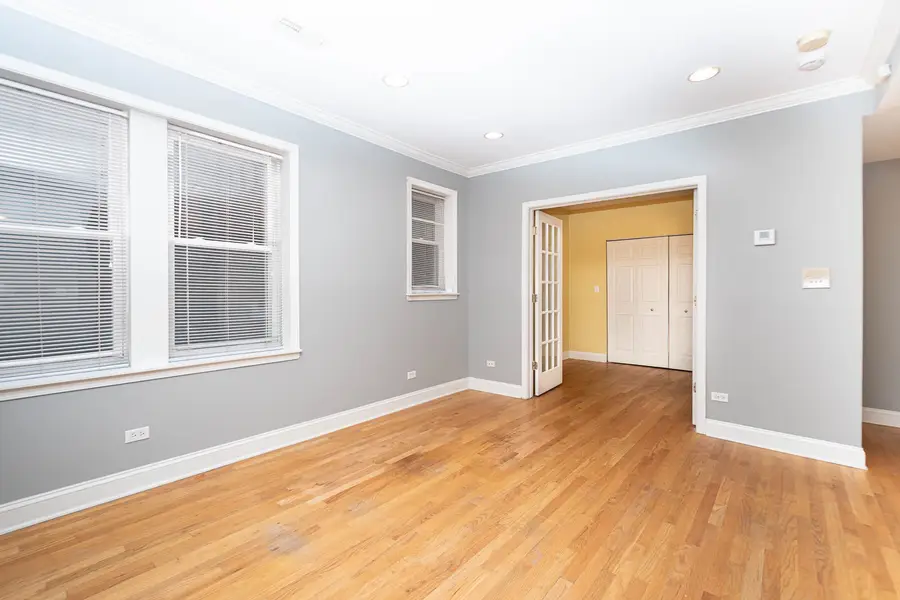 7074 N Wolcott Avenue #1, Chicago, IL 60626 - #3
