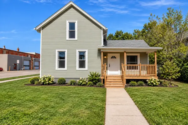 429 W Ottawa Street, Sycamore, IL 60178
