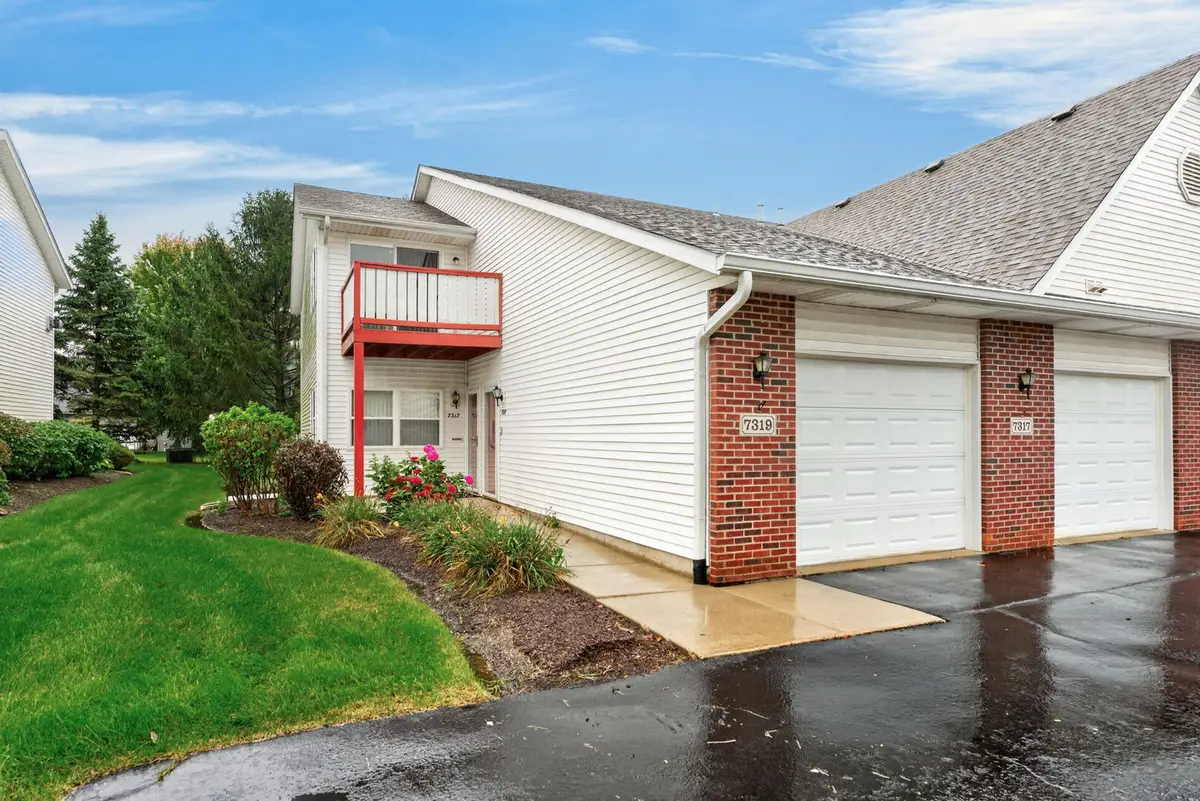 7319 Wallingford Expressway, Rockford, IL 61107 - #1