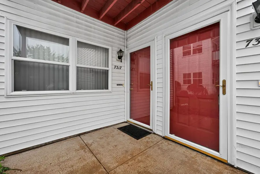 7319 Wallingford Expressway, Rockford, IL 61107 - #3