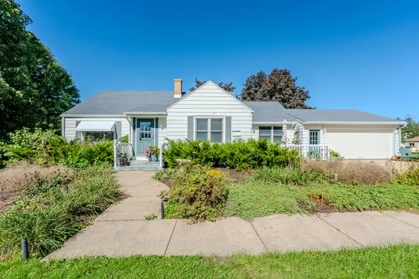 984 Fairview Street, German Valley, IL 61039