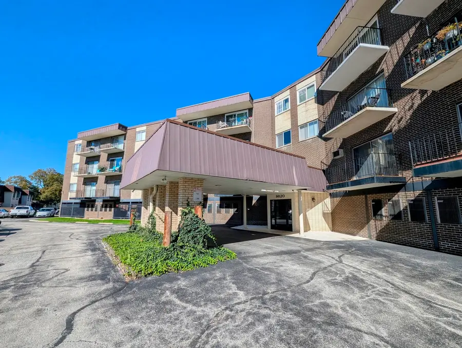 9820 S Pulaski Road #106, Oak Lawn, IL 60453 - #2