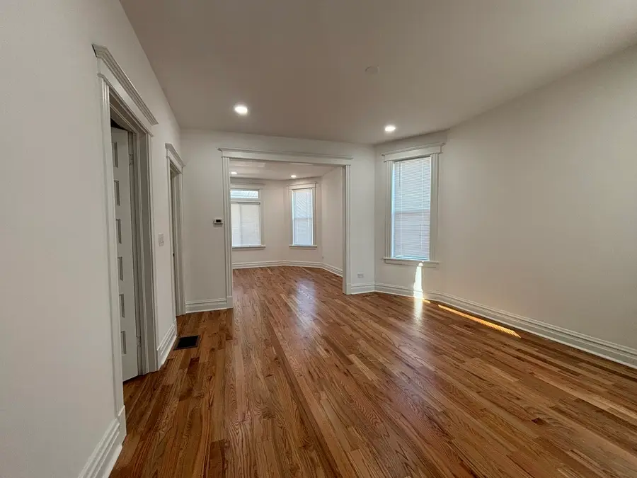 5652 S Shields Avenue, Chicago, IL 60621 - #2