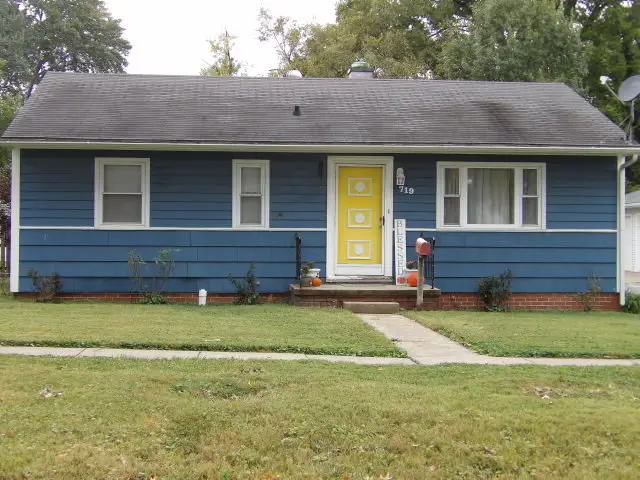719 S Mckinley Street, Harrisburg, IL 62946 - #1
