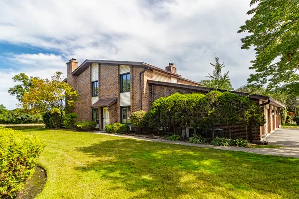 1119 Deerfield Place, Highland Park, IL 60035