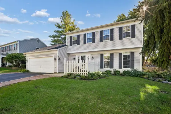 1709 Ronzheimer Avenue, St. Charles, IL 60174