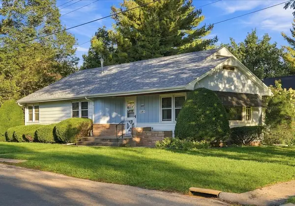 600 Clay Street, Oregon, IL 61061
